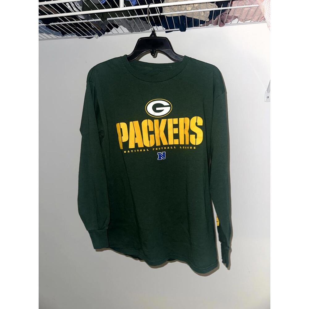 NFL Team Apparel Green Bay Packers Long Sleeve Shirt – Size M – 100% Cotton